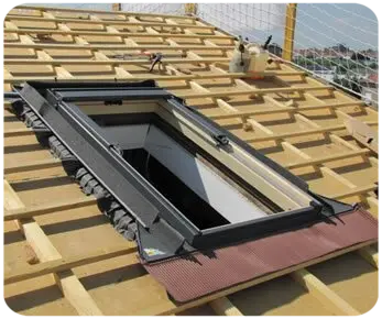 Couvreur installation de vélux Angoulême Charente 16000